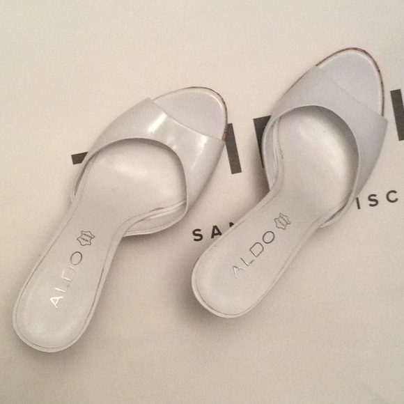 Heels - Picture 1 of 5